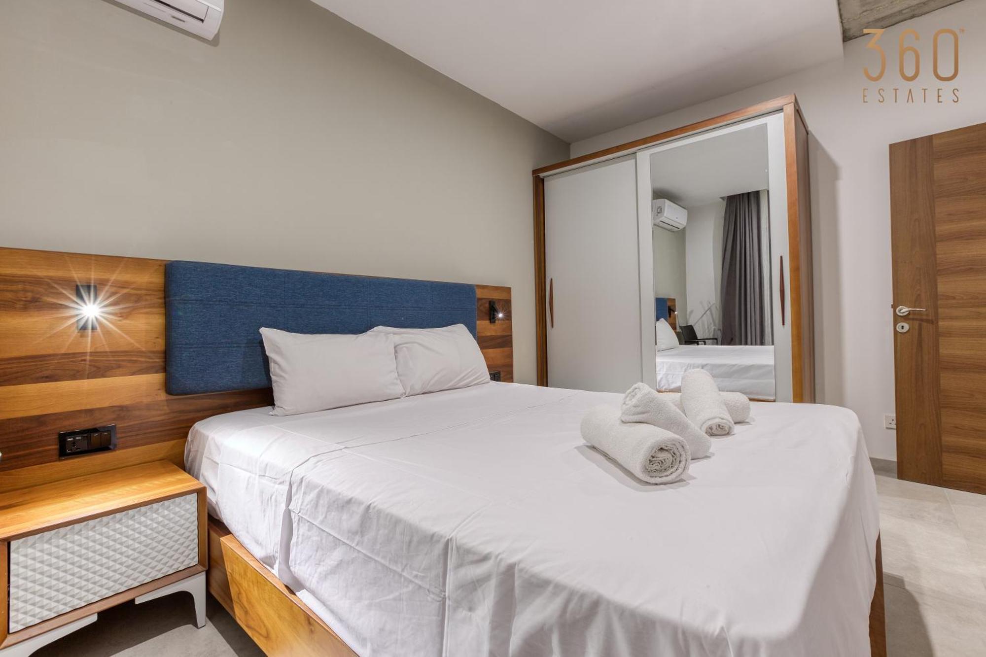 The Swieqi Poolside Suites Is-Swieqi Buitenkant foto