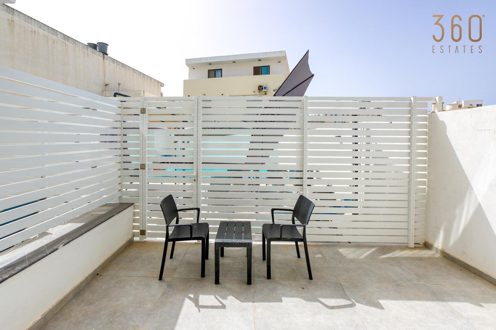 The Swieqi Poolside Suites Is-Swieqi Buitenkant foto