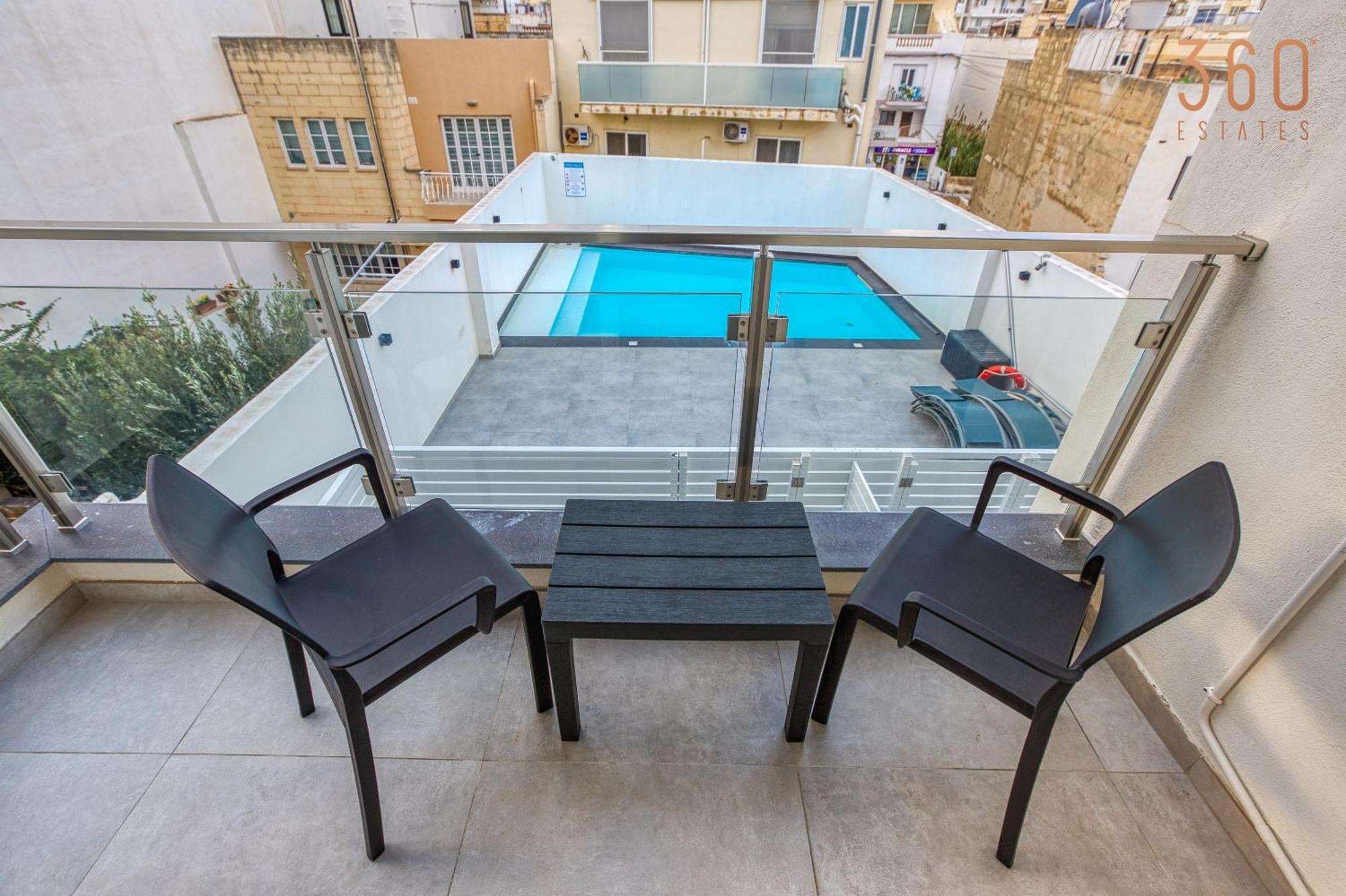 The Swieqi Poolside Suites Is-Swieqi Buitenkant foto